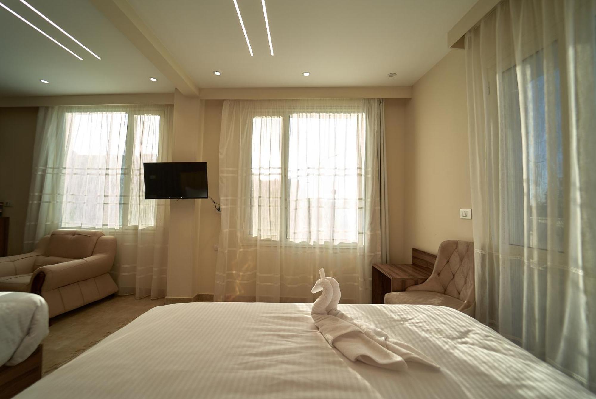The Palace Pyramids Hotel Nazlet el-Sîsi 外观 照片